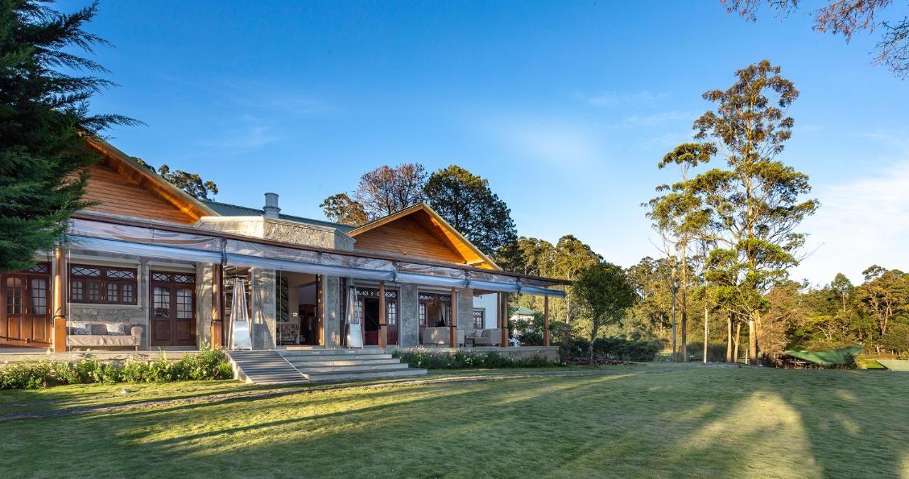 W15 Lake Gregory Nuwara Eliya Kültér fotó